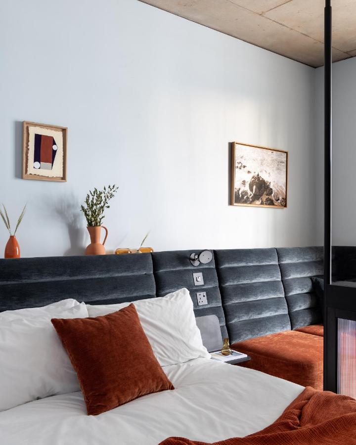 Beckett Locke Aparthotel
