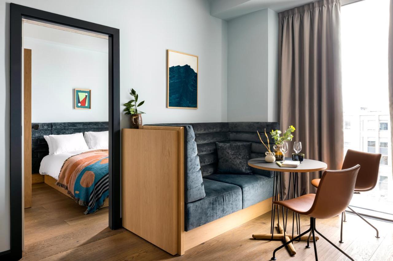 Beckett Locke Aparthotel