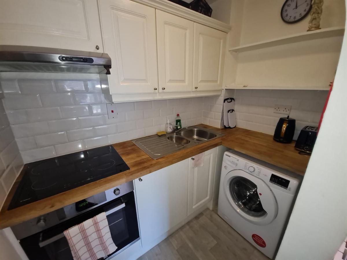 Modern 1-bedroom Close To The Liffey
