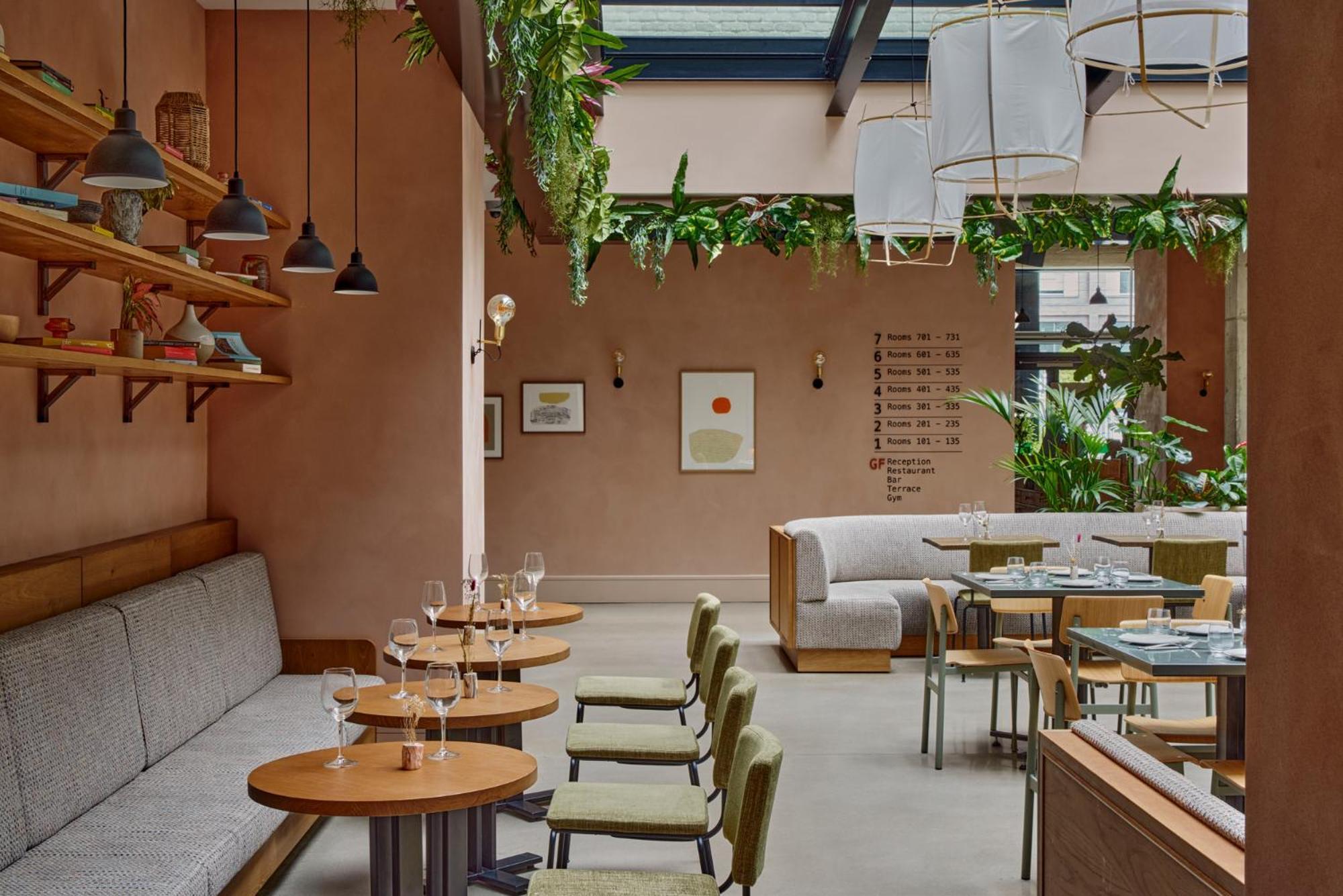 Beckett Locke Aparthotel