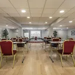 Academy Plaza Hotel