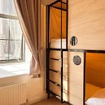 Gardiner House Hostel