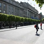 Lynams Hotel