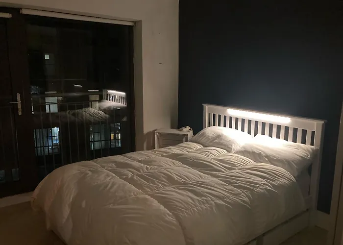 Spacious City Centre Apartment