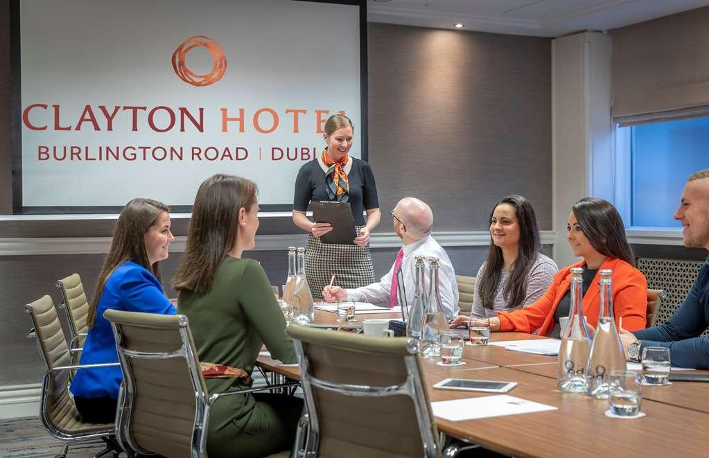 Hotel Clayton Burlington Road 4*