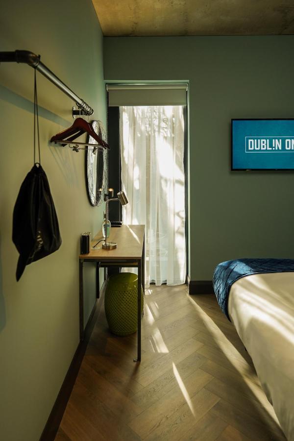 Hotel One