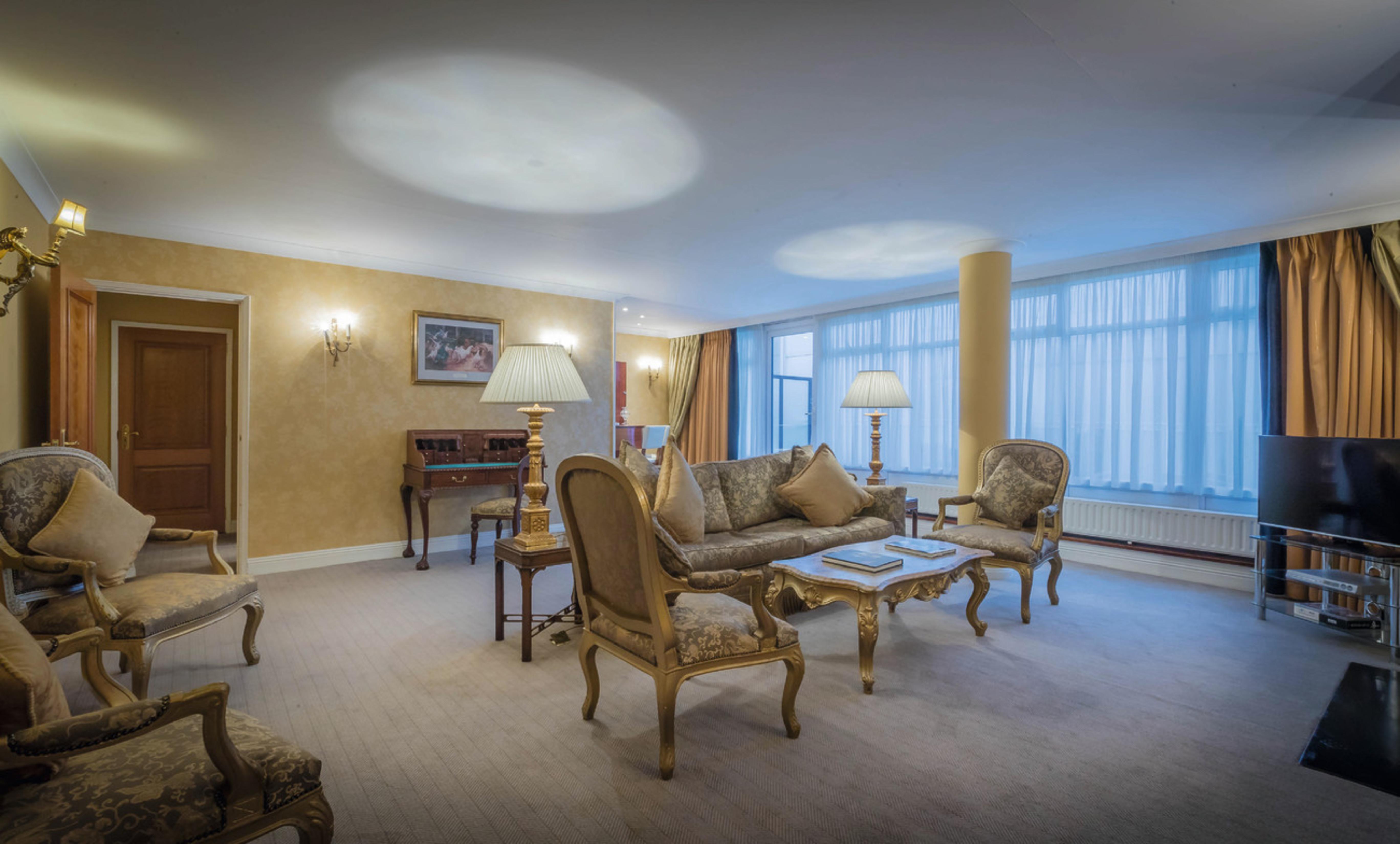 Riu Plaza The Gresham 4* Dublin