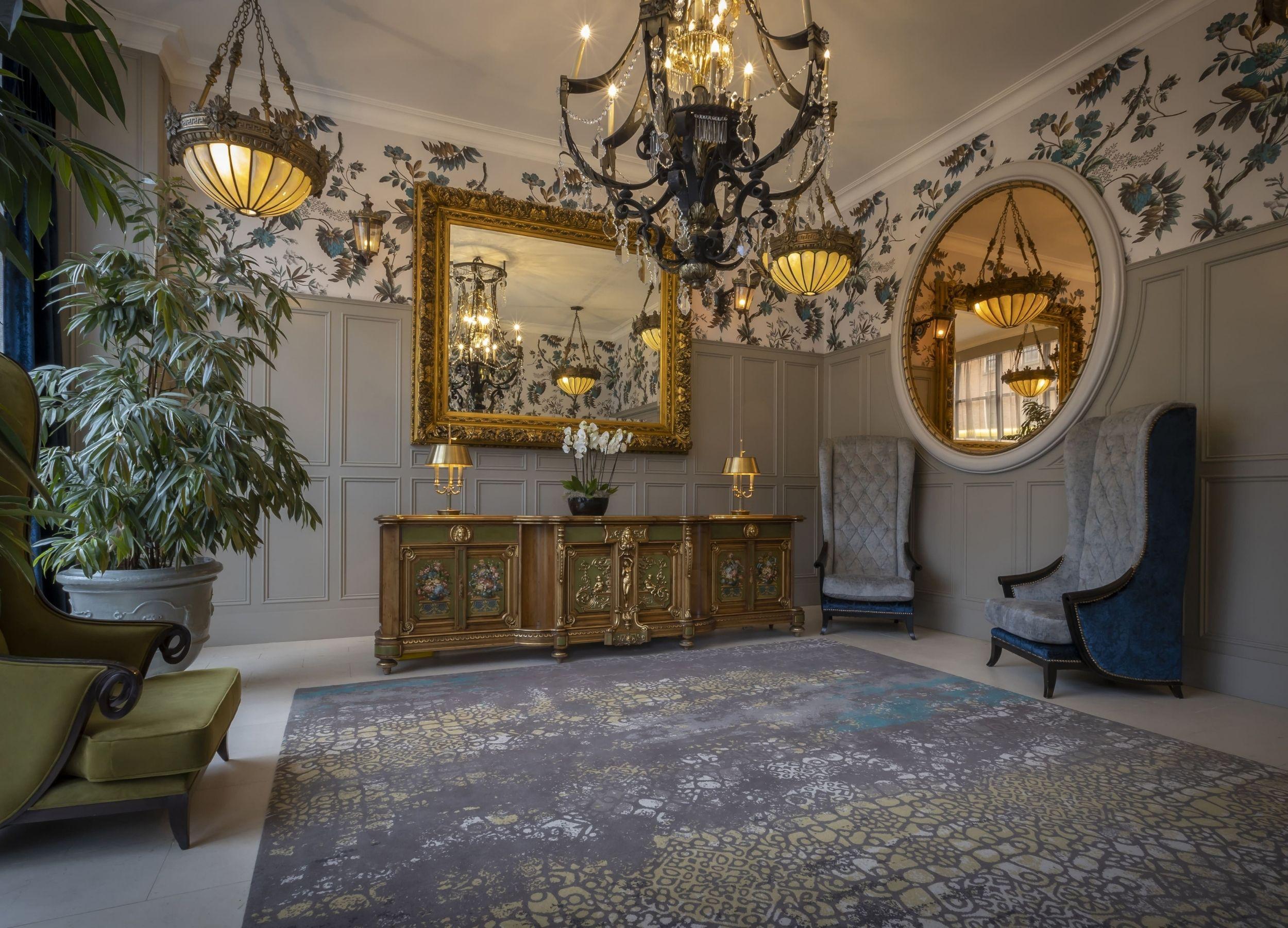Hotel The Trinity 4*