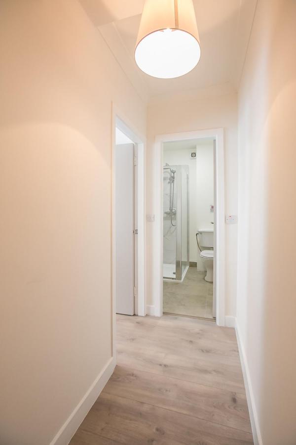 Apartment St Stephen's District-1
