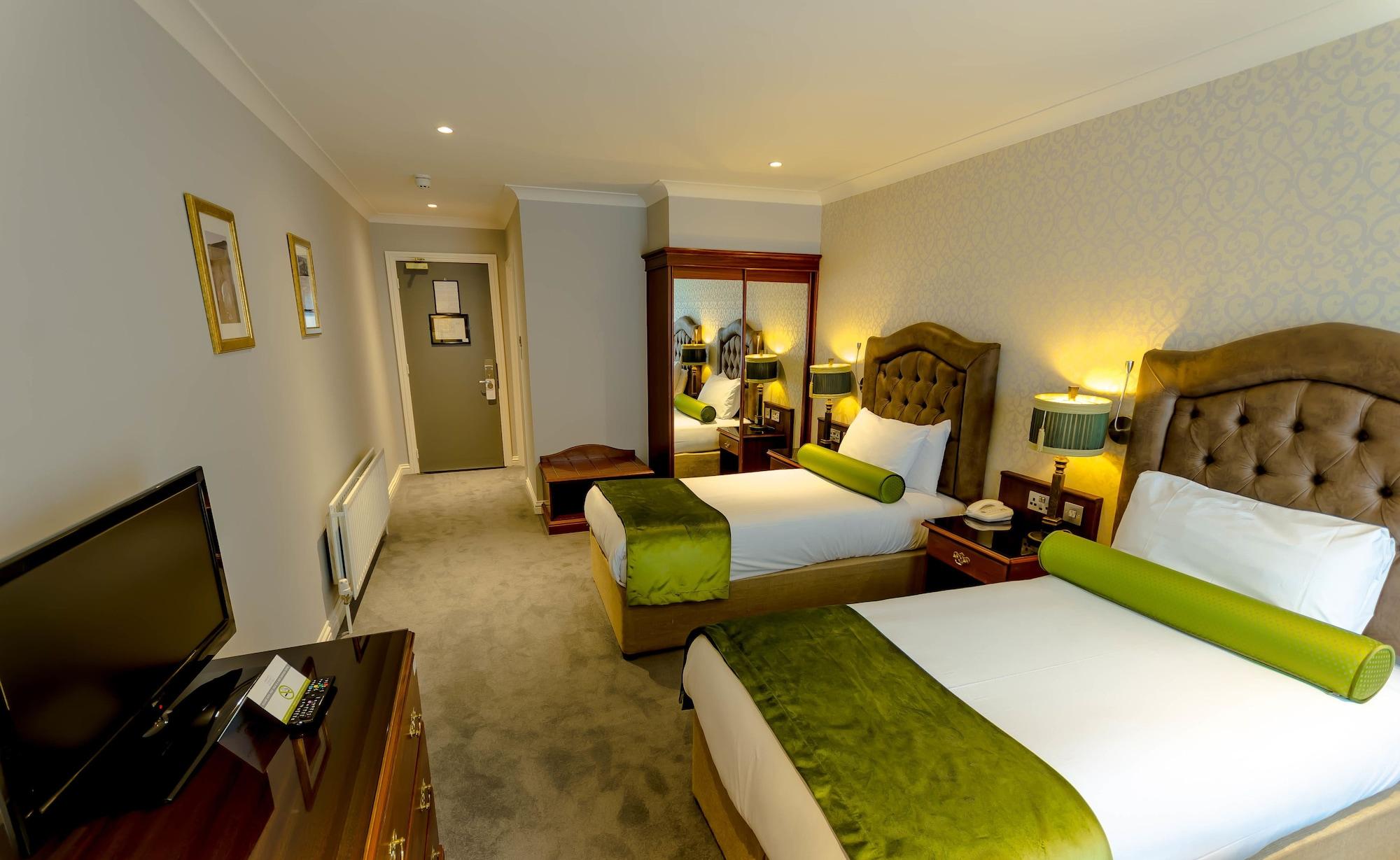 Drury Court Hotel 3*