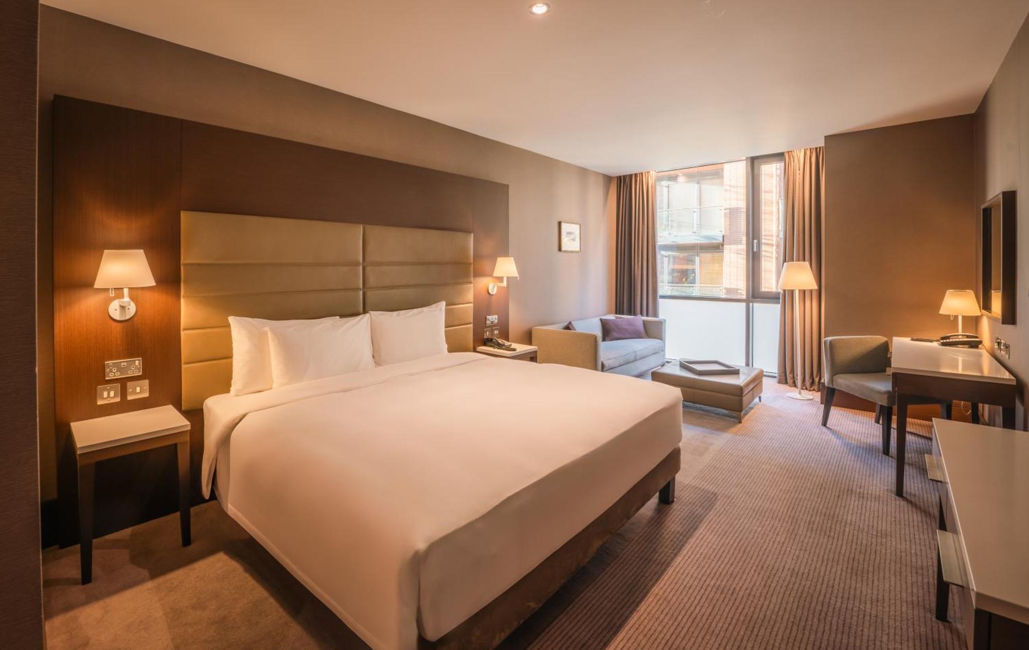 Hotel Radisson Blu Royal 4*