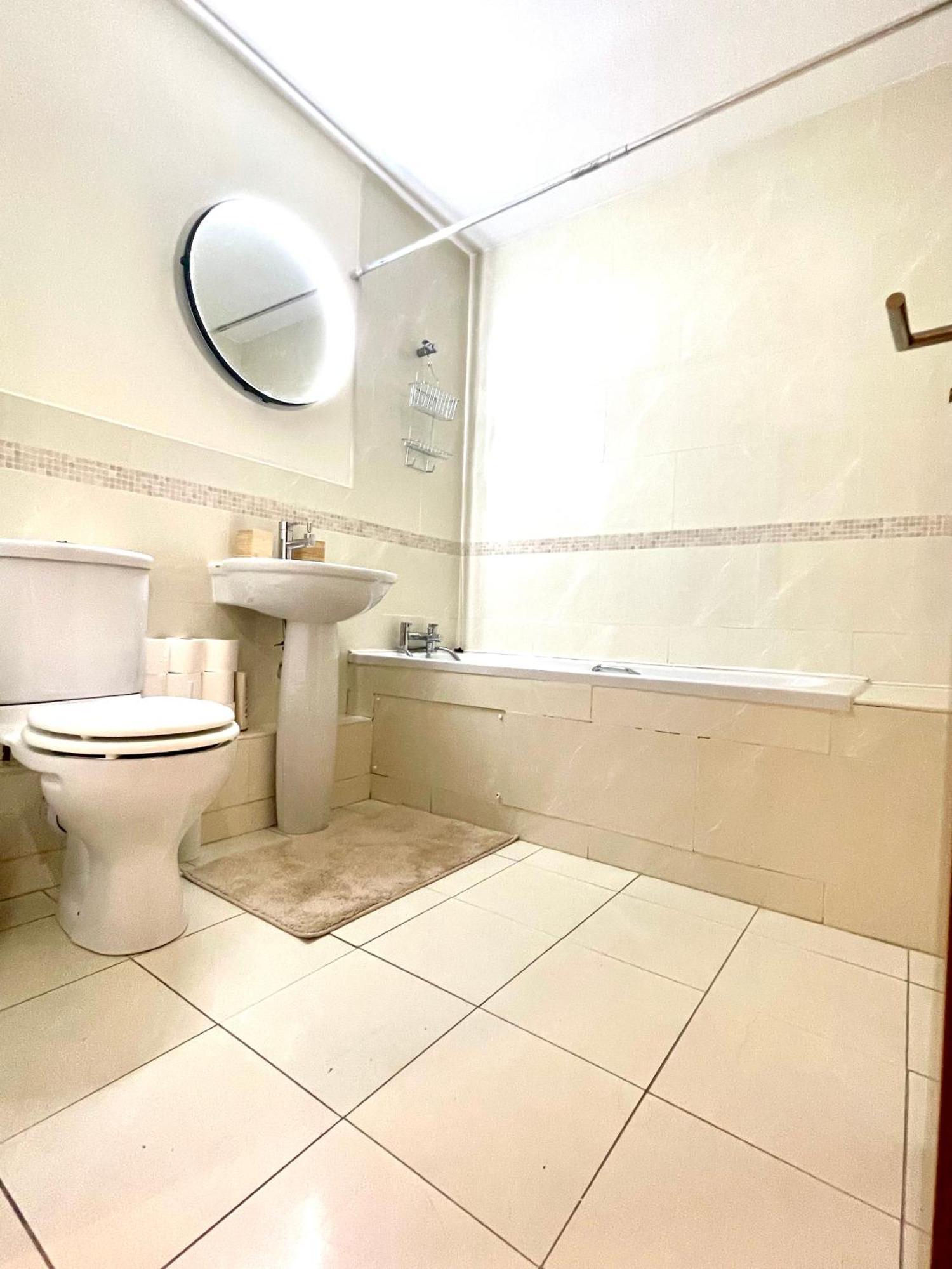 Stylish At Aviva Apartment Dublin