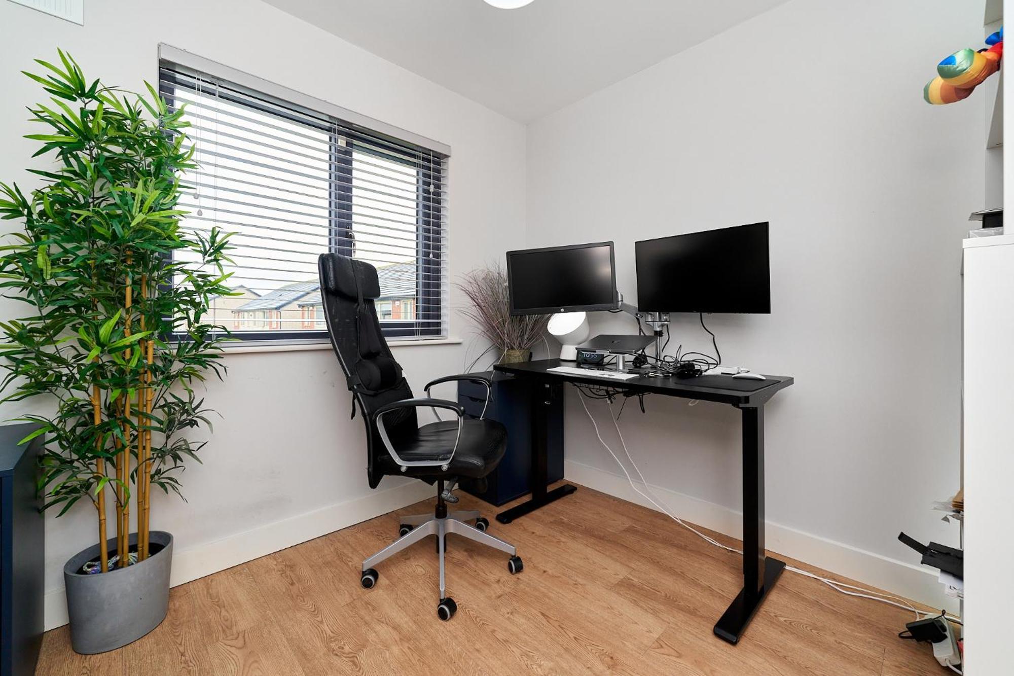 Modern Clonsilla Townhouse Sleeps 6 Holiday home Dublin