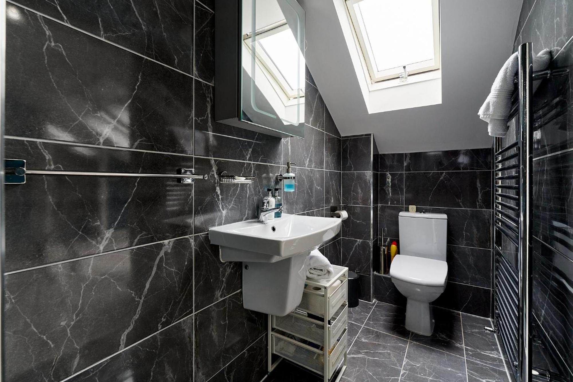Modern Clonsilla Townhouse Sleeps 6 Dublin