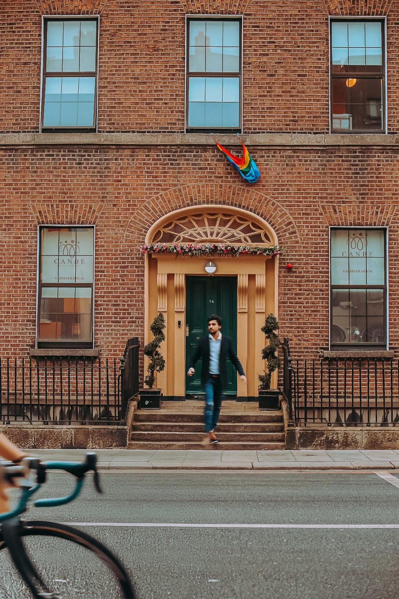 Gardiner House Hostel *