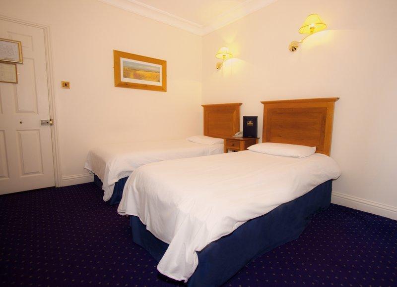 Hotel Lynams 2*
