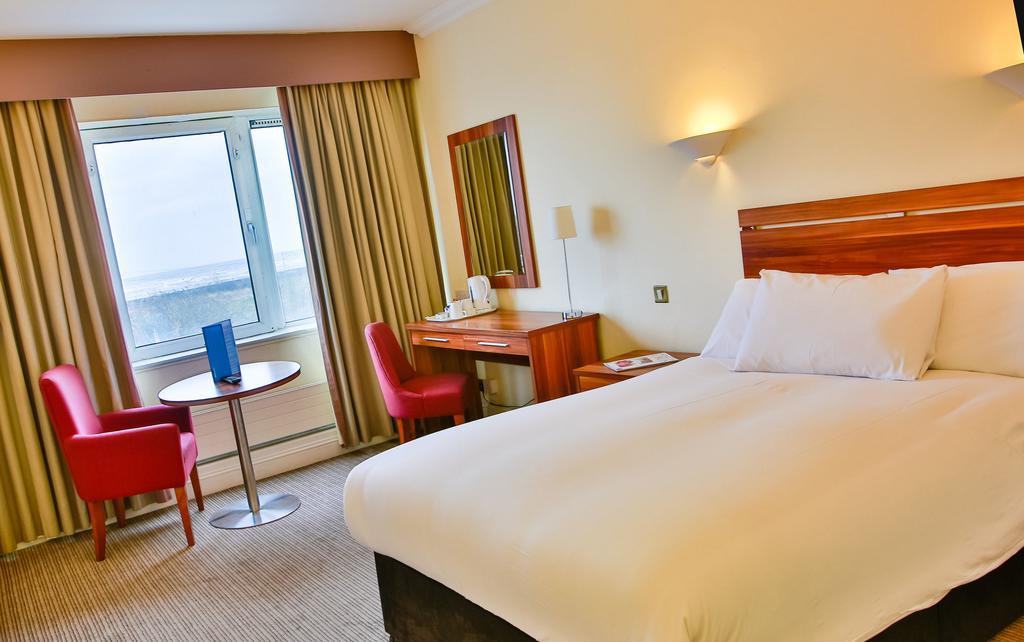 Maldron Merrion Road Hotel 4*