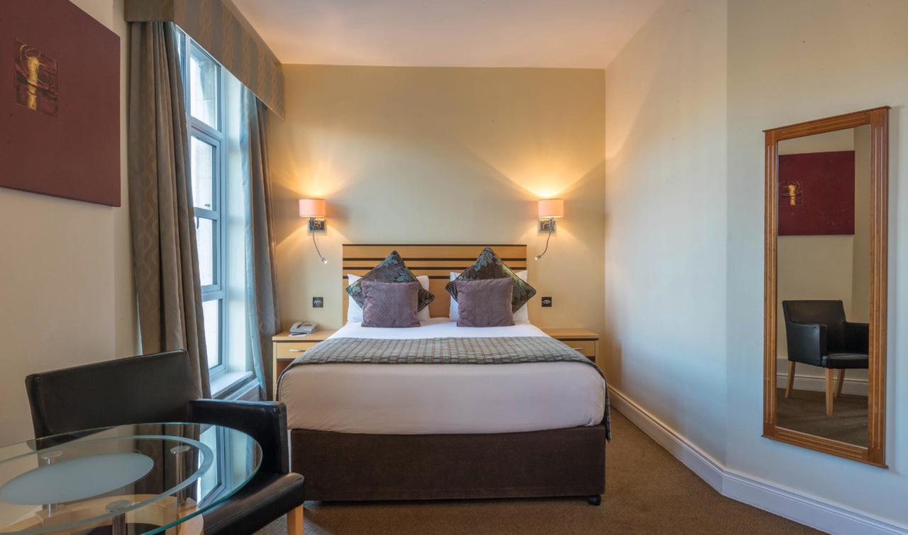 Riu Plaza The Gresham Hotel 4*