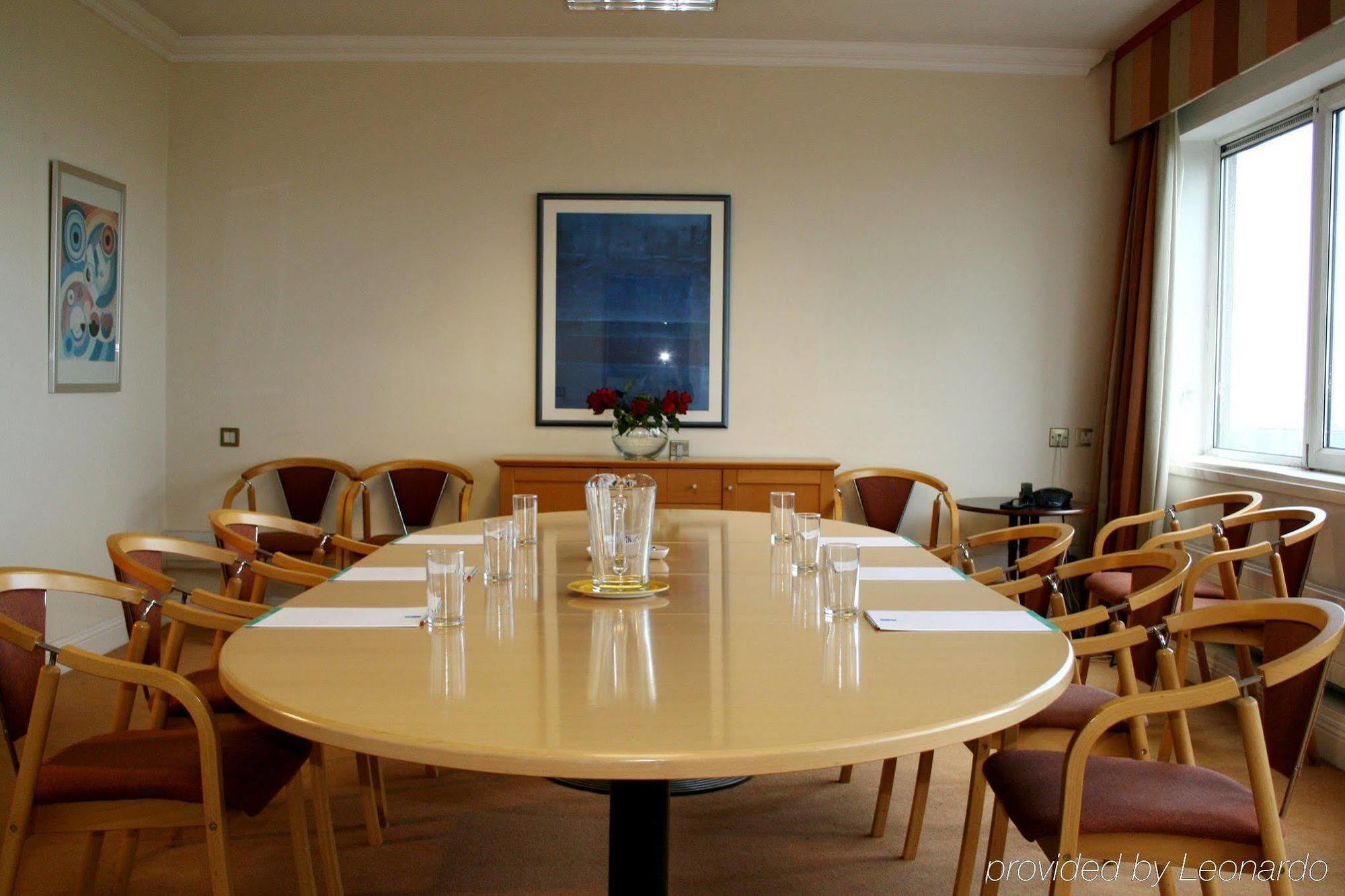 Maldron Merrion Road 4*