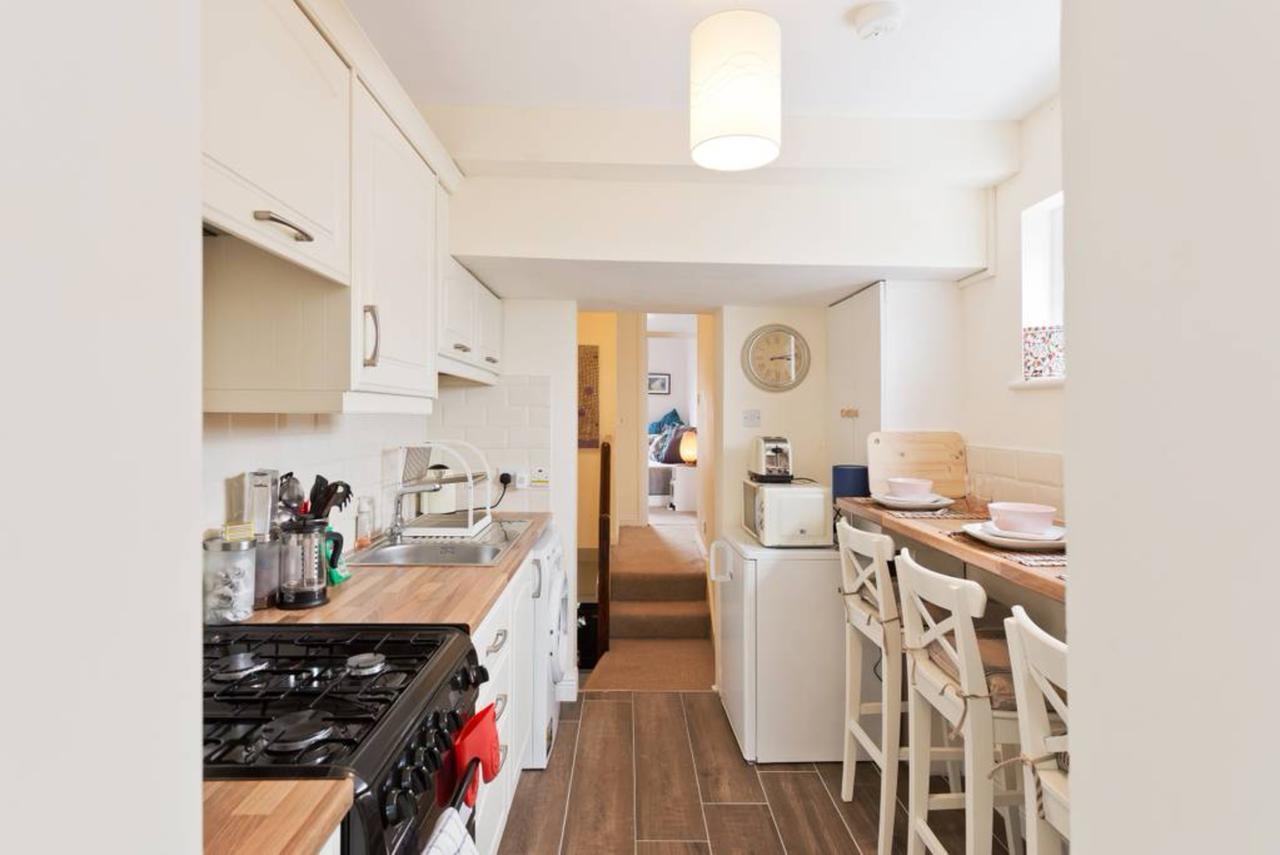 2 Bedroom Riverside Sleeps 5 * Dublin