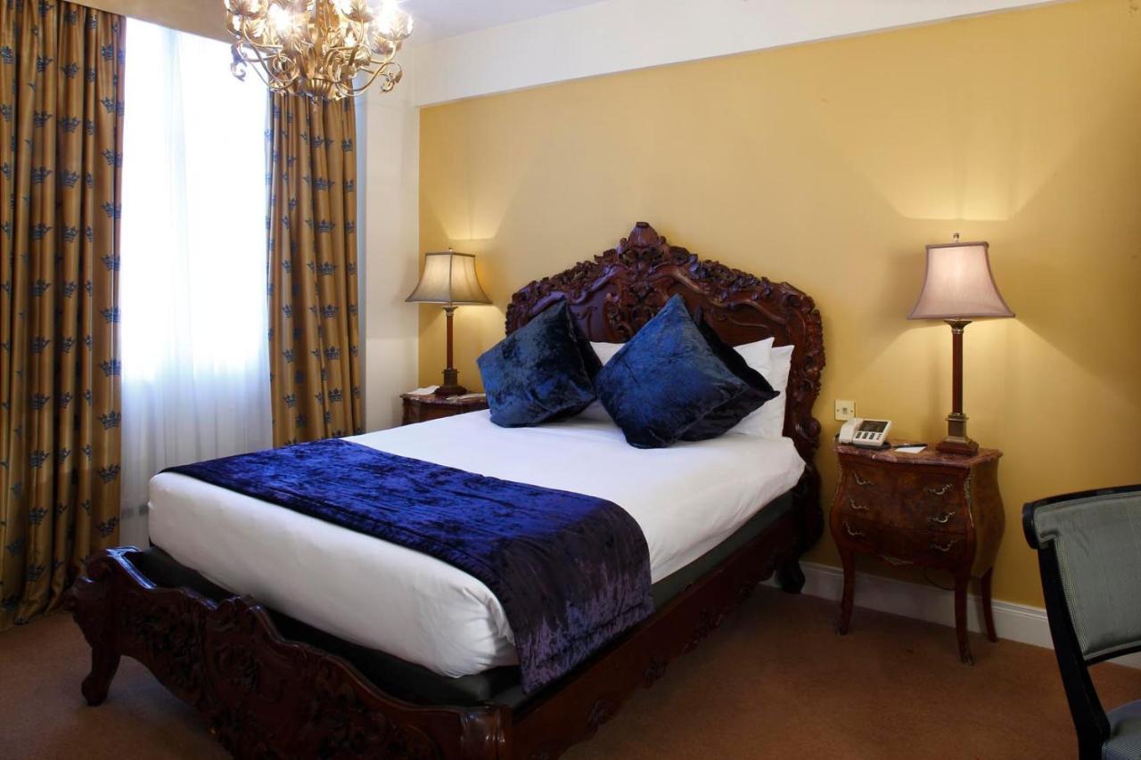 Riu Plaza The Gresham 4*
