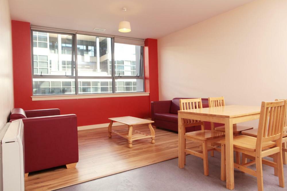 Mayor Square Nci Residences Ifsc Apartment