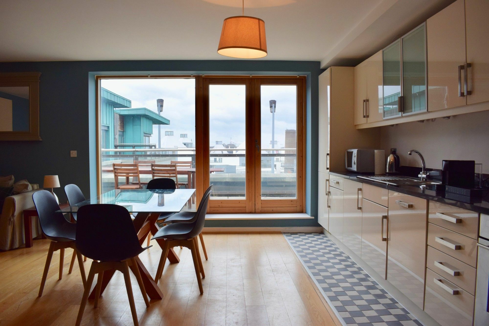 Penthouse *