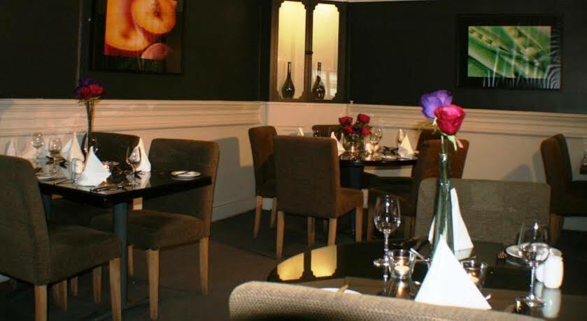 Maldron Merrion Road Hotel 4*