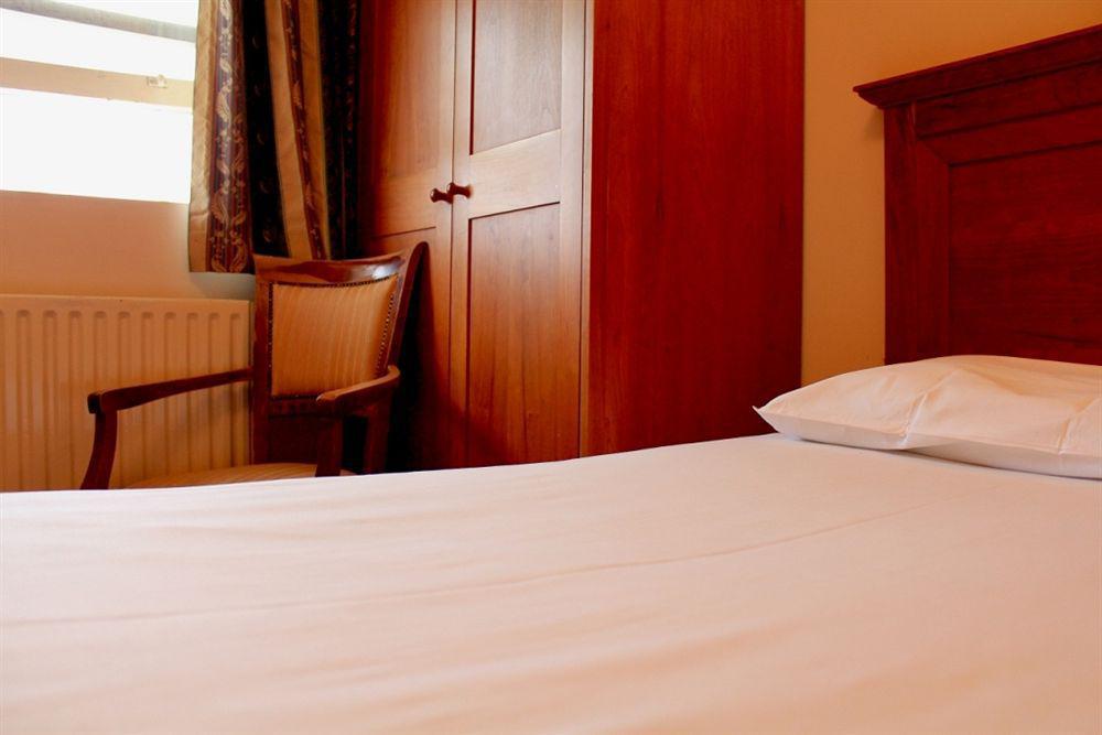 Lynams Hotel Dublin