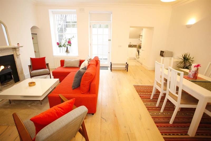 Short Let Direct - Mountjoy Square D1