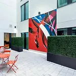 The Hendrick Smithfield