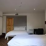 Ann\'S Apartment