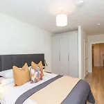 Luxury Spacious Central Apartment By Blu Atlantic