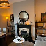 Cozy Studio Rialto