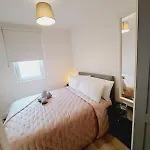 Apartment Near Trinity College