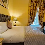 Waterloo Lodge