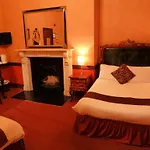 Russell Court Hotel