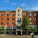 Leonardo Hotel Dublin Christchurch - Formerly Jurys Inn