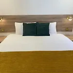 Modern Space 20 Minutes From Dublin Airport