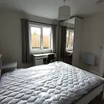 Myothernest - Convenient 2-Bedroom Apartment In Dublin