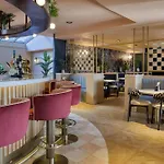 Hilton Garden Inn Dublin City Centre