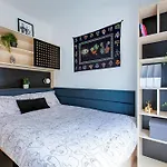Yugo Dominick Place