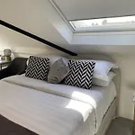 Avoca House B&B