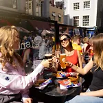 Rezz Temple Bar, Dublin