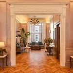 Albany House