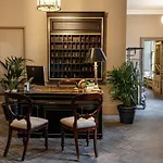 Pembroke Townhouse