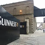 Hanover Quay Apartment
