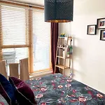 Deluxe Double Room In Modern B&B Apartment, Close To Rds & Dublin Centre