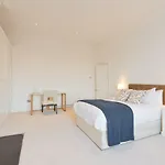The Patrick Kavanagh Suite - Hiphipstay