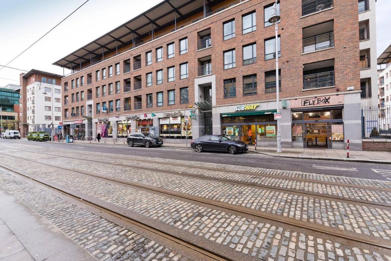 Immaculate 1-bed In 1 Apartment *